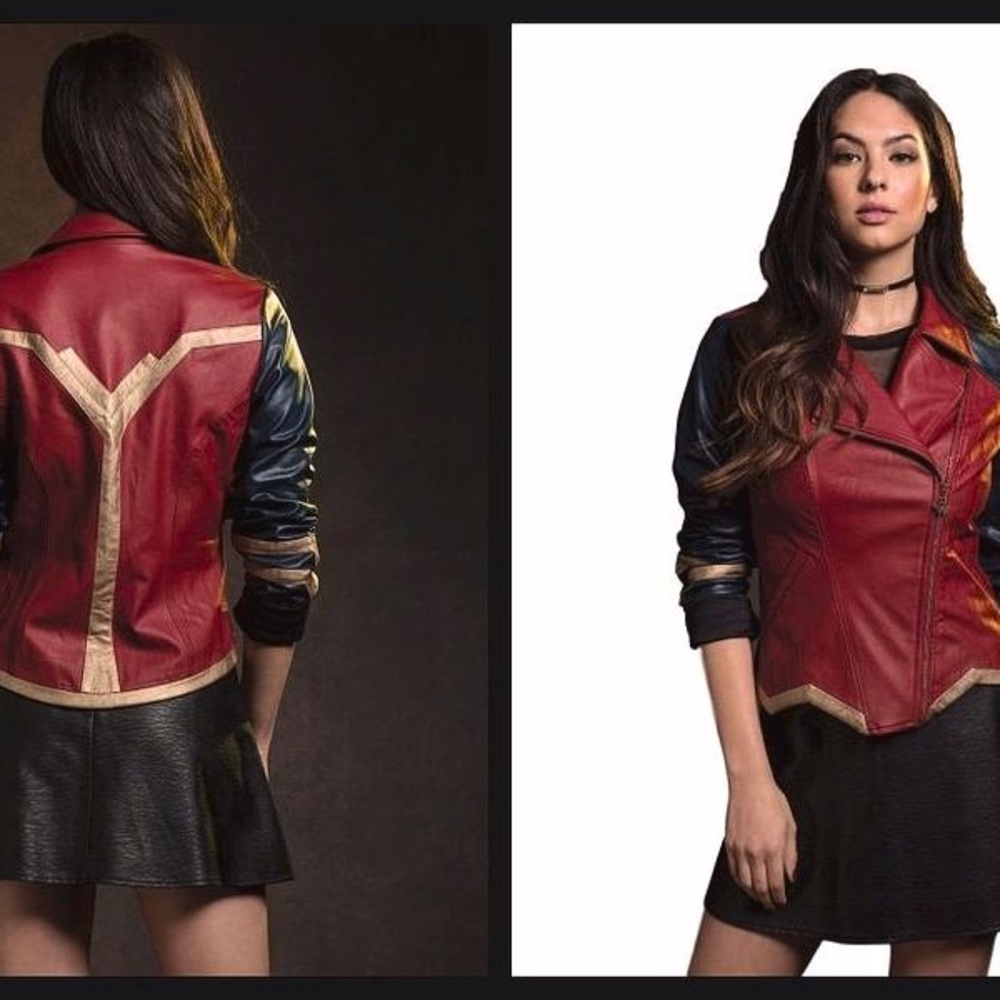 Her Universe DC Comics Wonder Woman Armour Faux Leather Jacket
